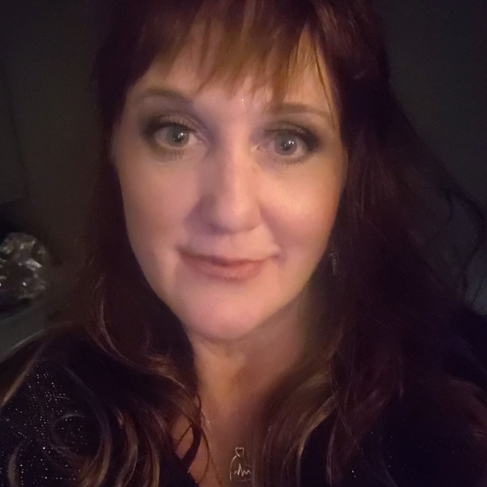 Meet your Posher, Candy